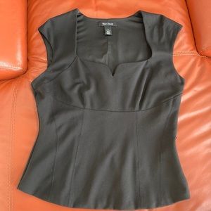 White House Black Market side zip top